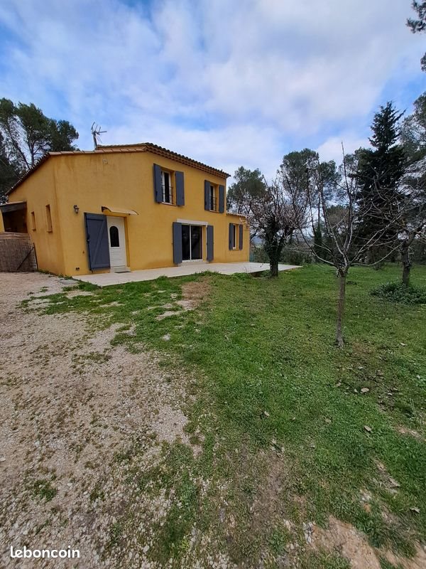 Maison à louer, 92m², Ventabren