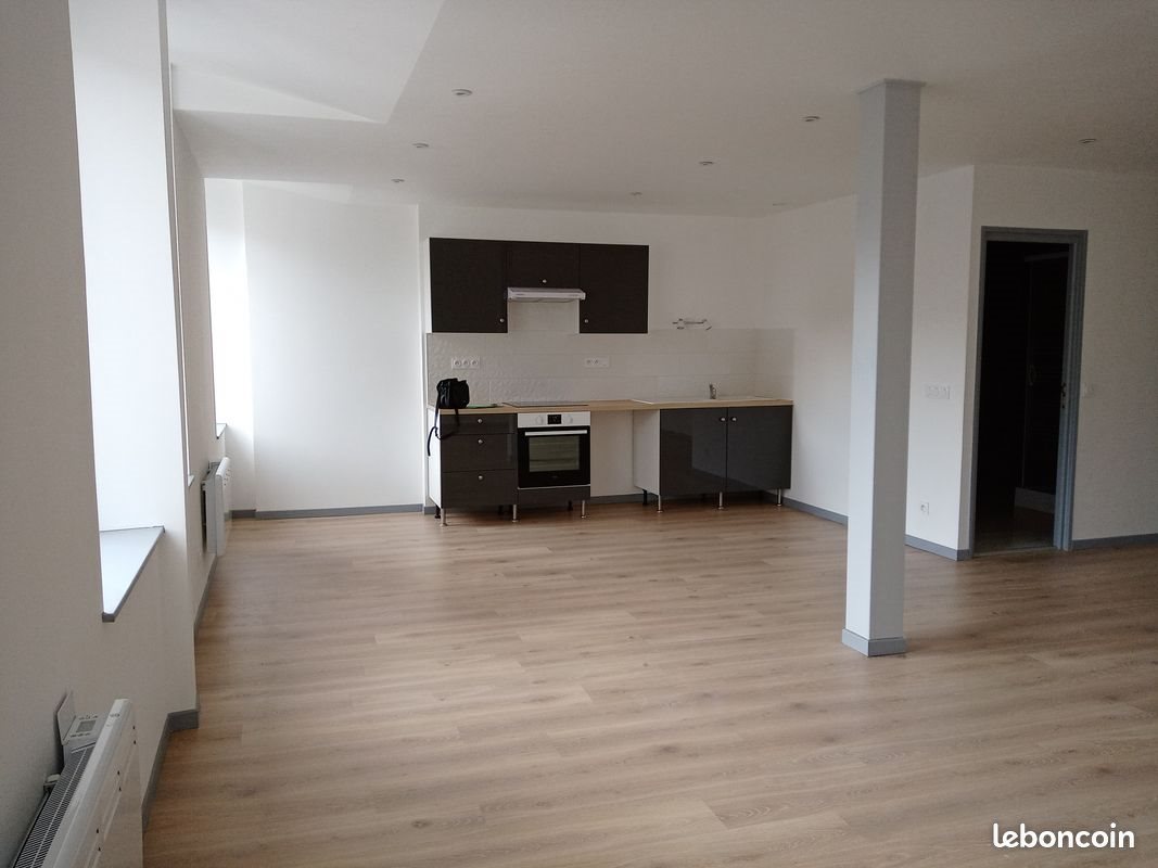 Appartement à louer, 81m², Saint-Sauveur