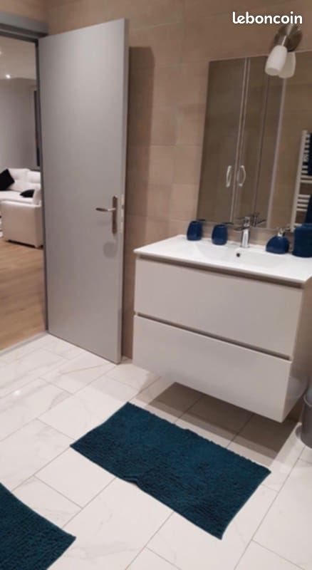 Appartement à louer, 81m², Saint-Sauveur