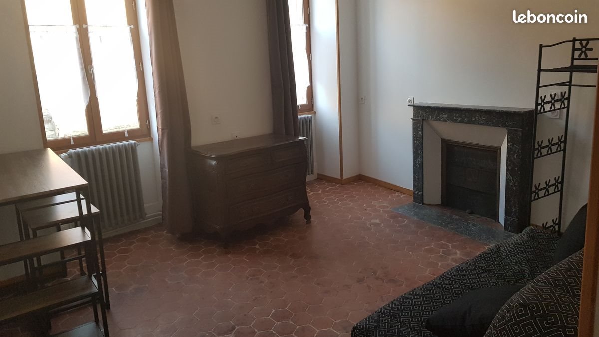 Appartement à louer, 25m², Semur-en-Auxois