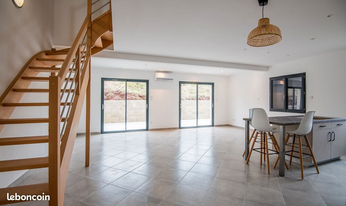 Maison à vendre, 101m², Le Monastère