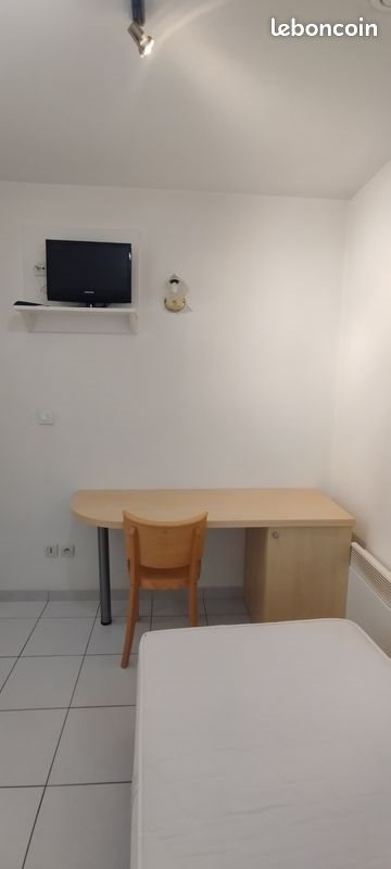 Appartement à louer, 16m², Pauillac