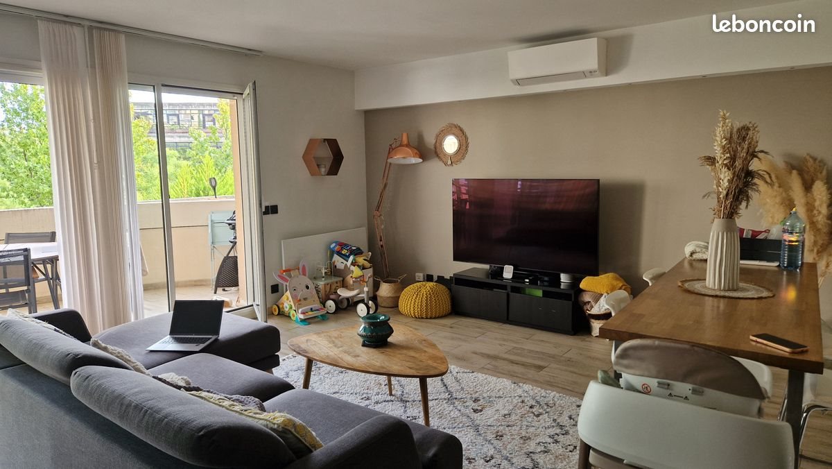 Appartement à louer, 119m², Marseille 8ème