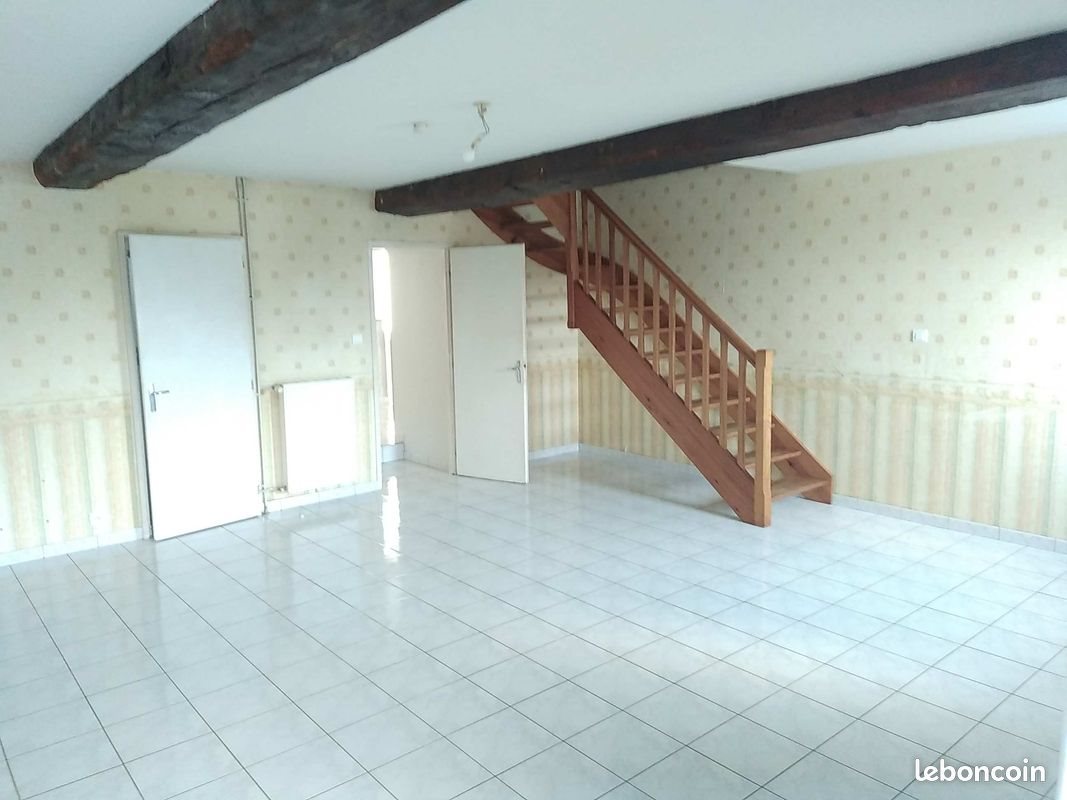 Maison à louer, 84m², Nueil-les-Aubiers