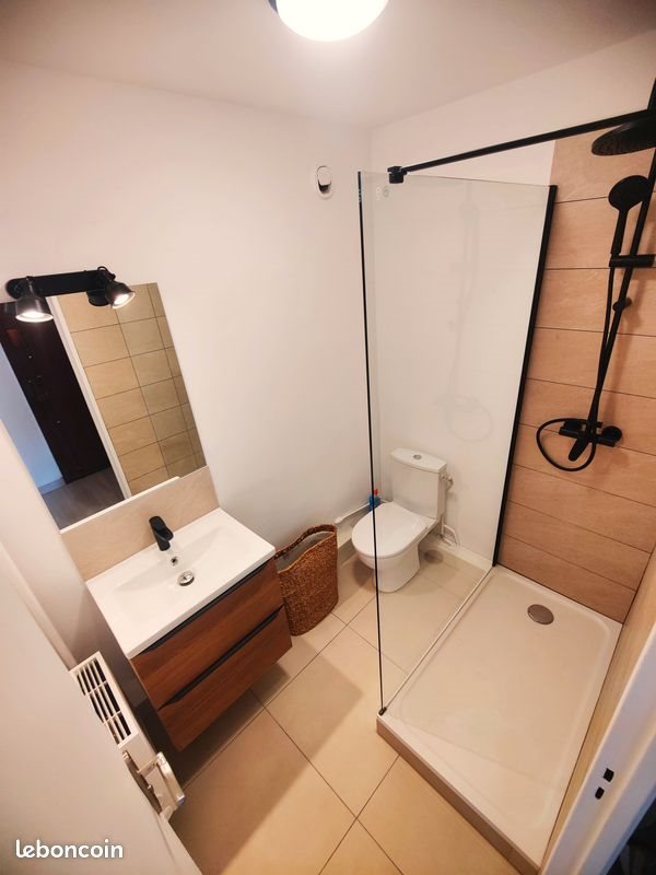 Appartement à louer, 28m², Marseille 6ème