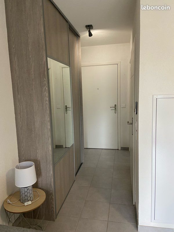 Appartement à louer, 25m², Carros