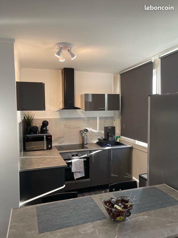 Appartement à louer, 32m², Marseille 9ème