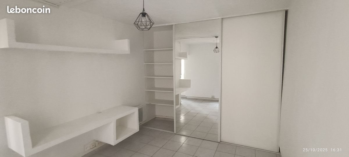 Appartement à louer, 27m², Toulon