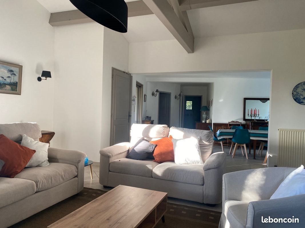 Maison à louer, 150m², Aubais