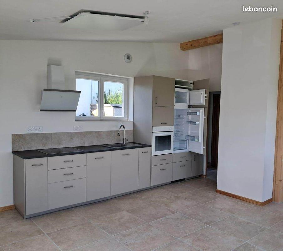 Maison à louer, 52m², Saint-Pabu