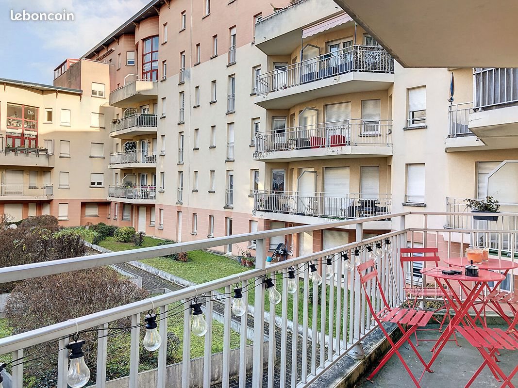 Appartement à louer, 26m², Reims