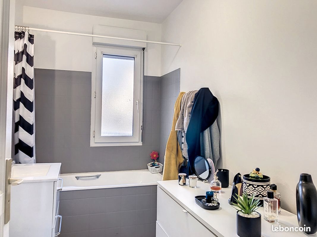 Appartement à louer, 26m², Reims