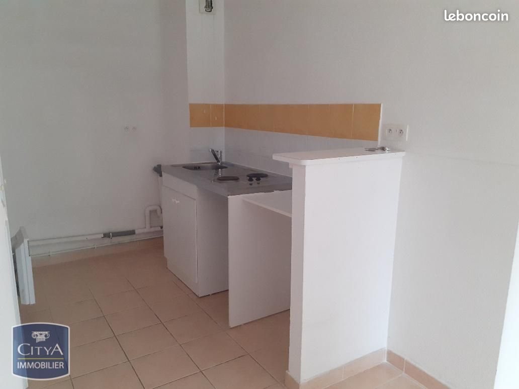 Appartement à louer, 44m², Saint-Privat-des-Vieux