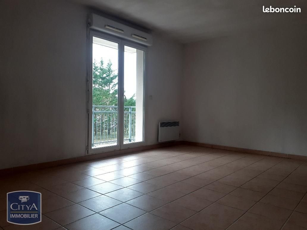 Appartement à louer, 44m², Saint-Privat-des-Vieux