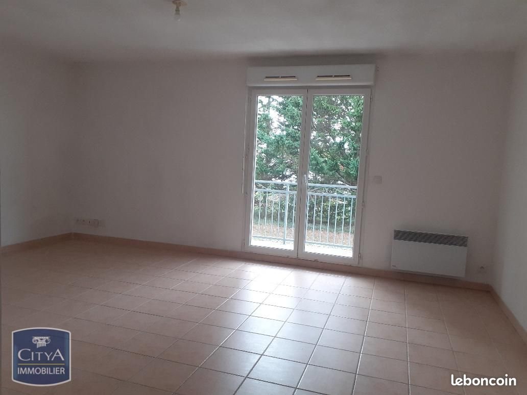 Appartement à louer, 44m², Saint-Privat-des-Vieux