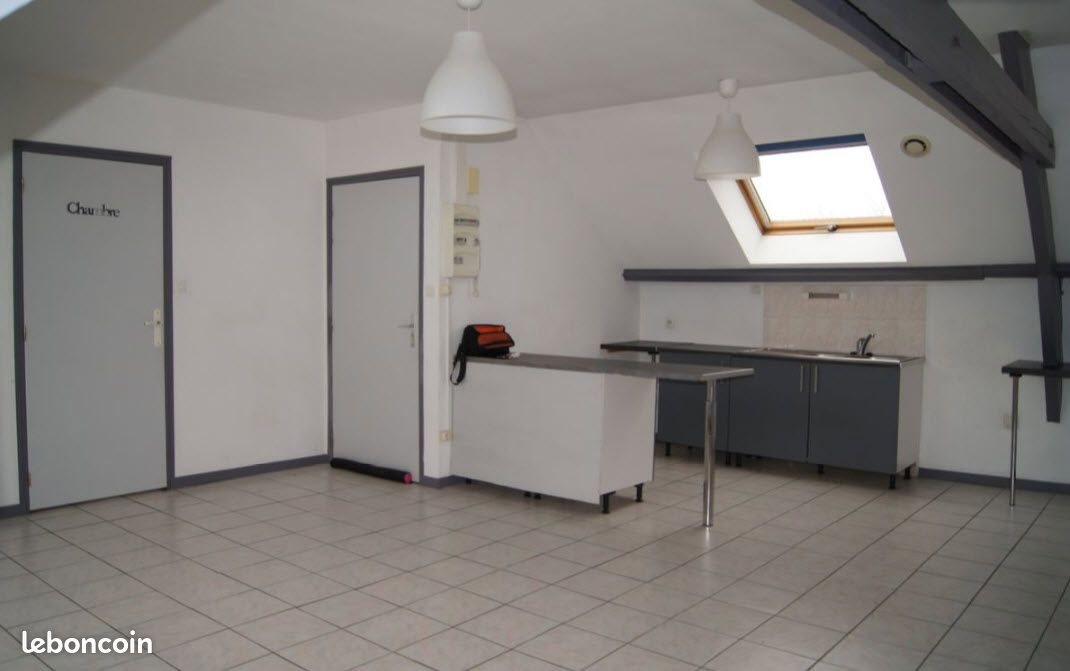 Appartement à louer, 65m², Courrières