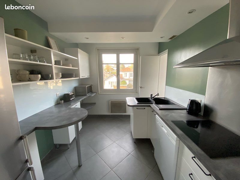 Appartement à louer, 72m², Billère