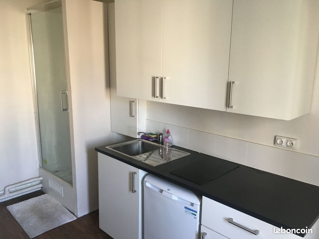 Appartement à louer, 12m², Paris 16ème