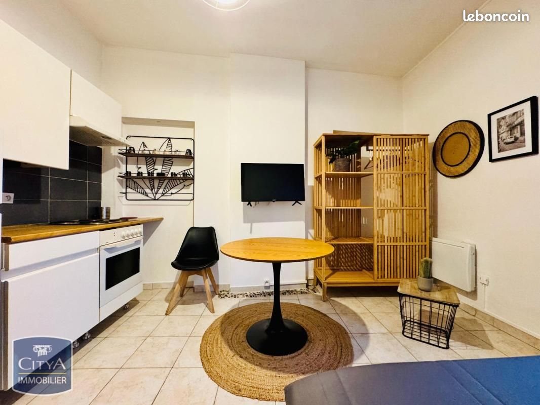 Appartement à louer, 17m², Louvroil
