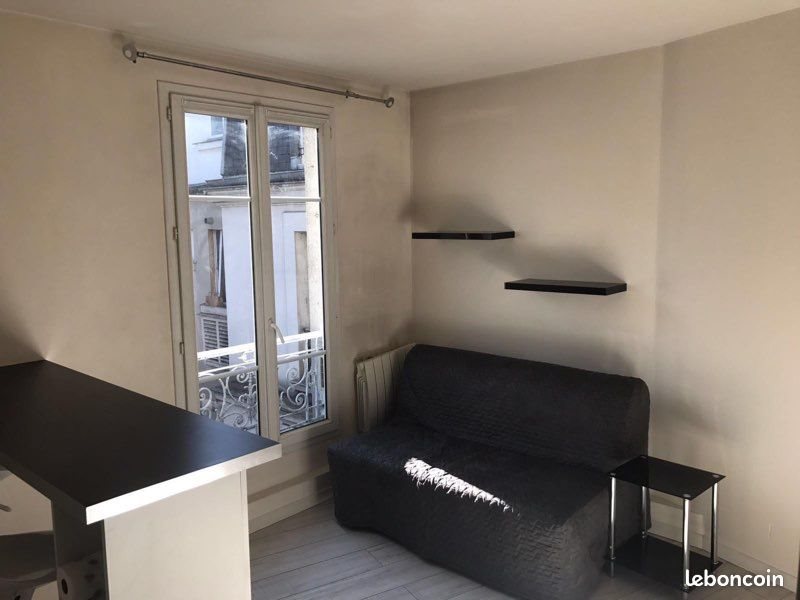 Appartement à louer, 22m², Paris 18ème