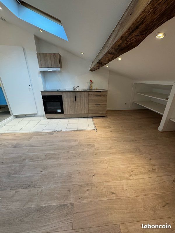 Appartement à louer, 26m², Lyon 4ème