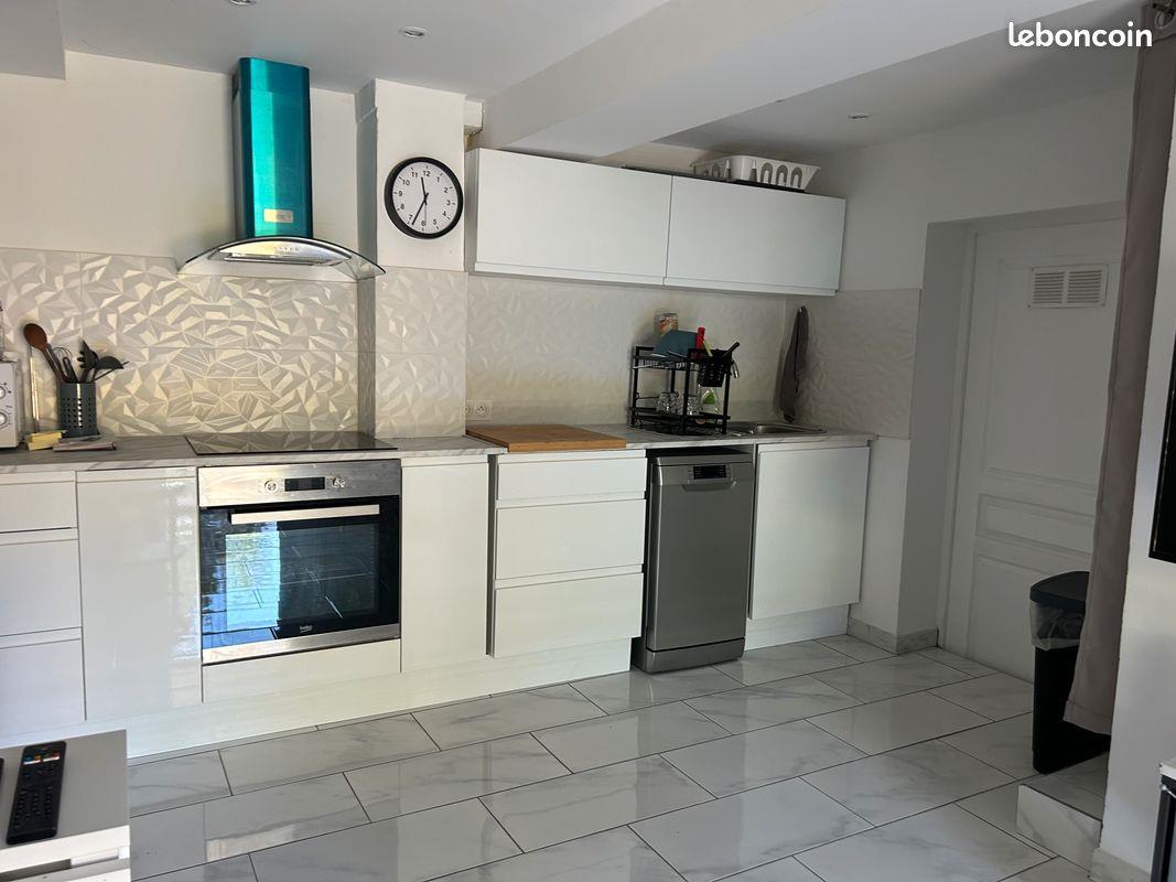 Appartement à louer, 50m², Peypin