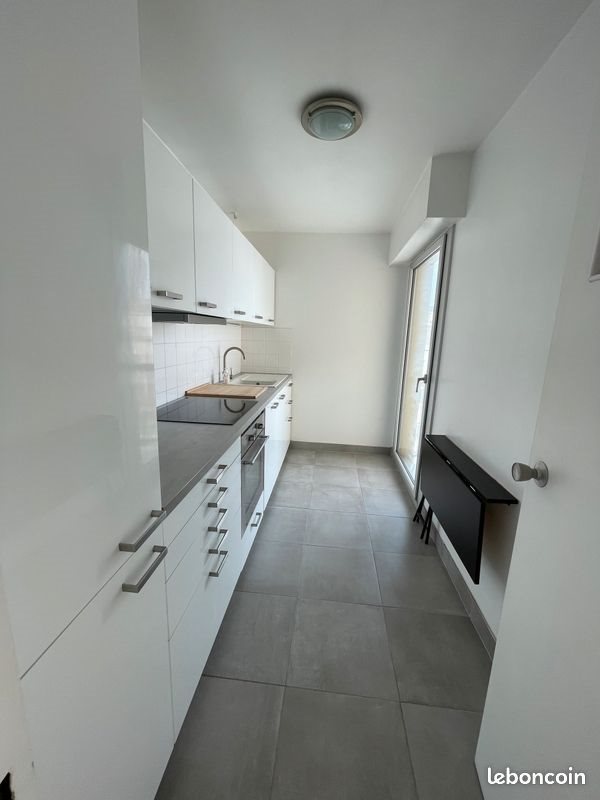 Appartement à louer, 67m², Paris 18ème