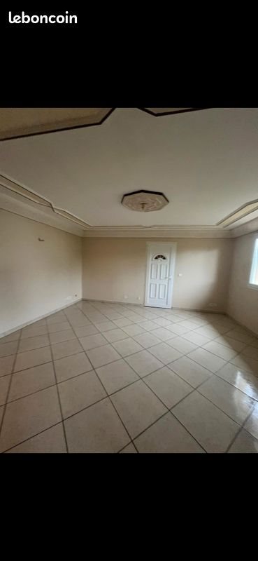 Appartement à louer, 75m², Brive-la-Gaillarde