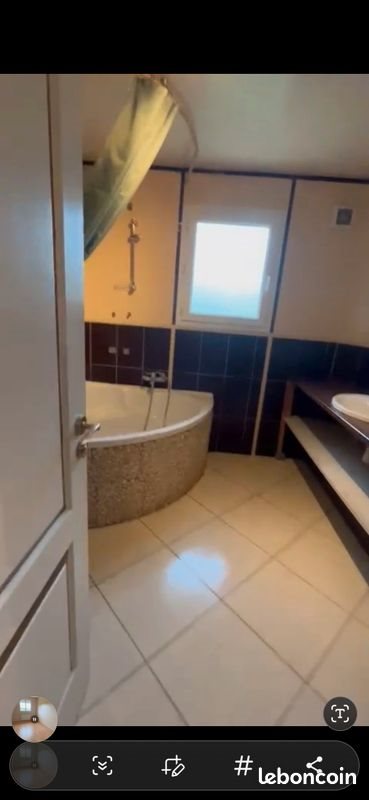 Appartement à louer, 75m², Brive-la-Gaillarde