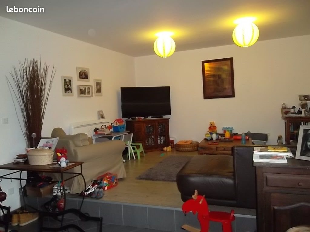 Appartement à louer, 130m², Saint-Genest-Lerpt