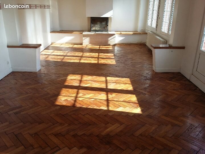 Appartement à louer, 140m², Corbie