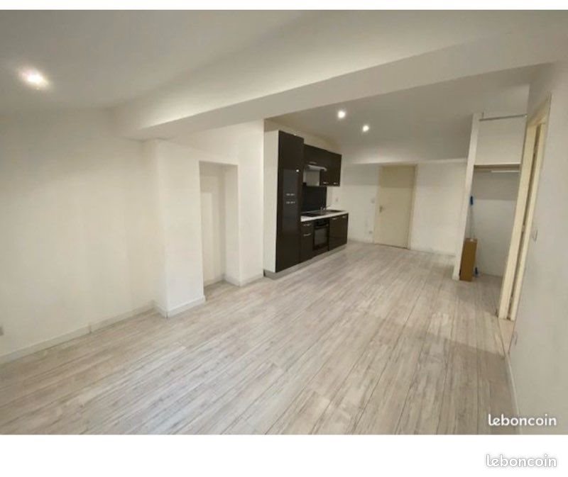 Appartement à louer, 45m², Saint-Symphorien-d'Ozon
