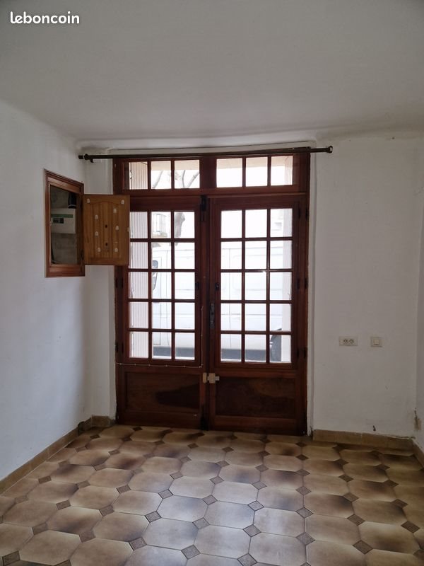 Maison à louer, 121m², Aramon