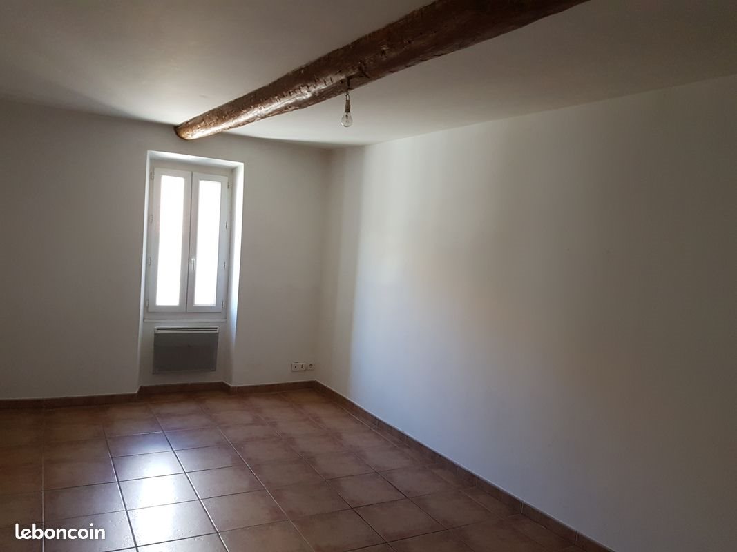 Appartement à louer, 74m², Aubignan