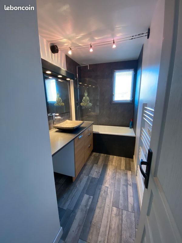 Appartement à louer, 70m², Lamorlaye