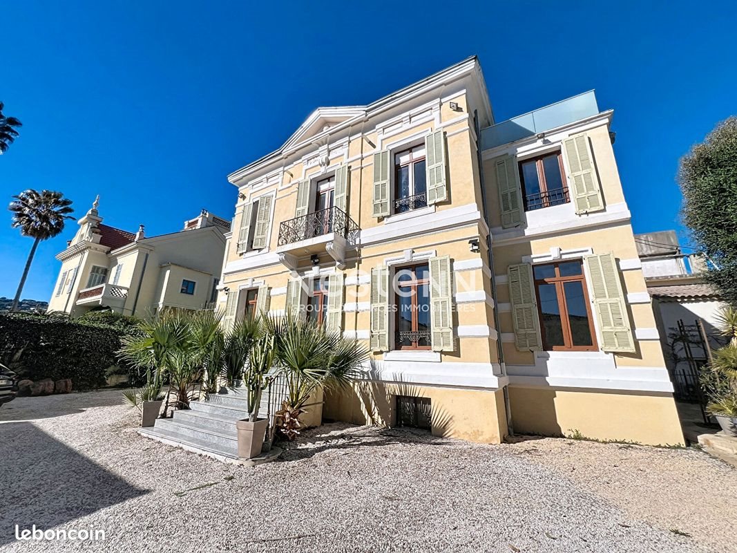 Maison à vendre, 357m², Vallauris