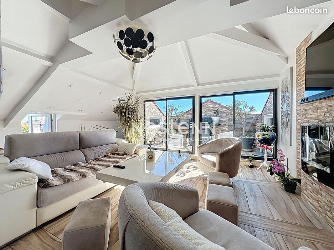 Maison à vendre, 357m², Vallauris