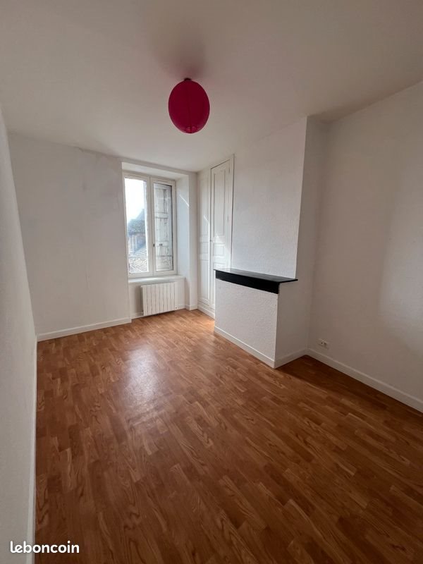 Appartement à louer, 100m², Mauriac
