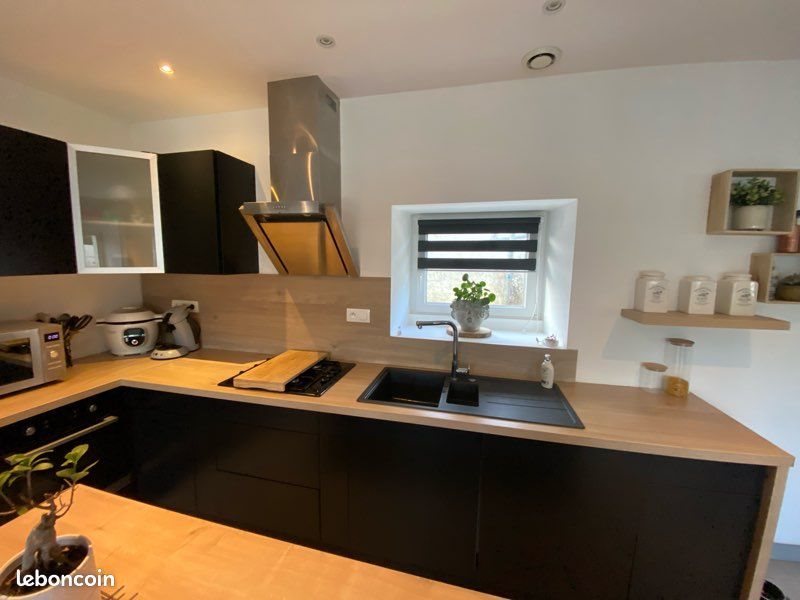 Maison à louer, 134m², Vallon-sur-Gée