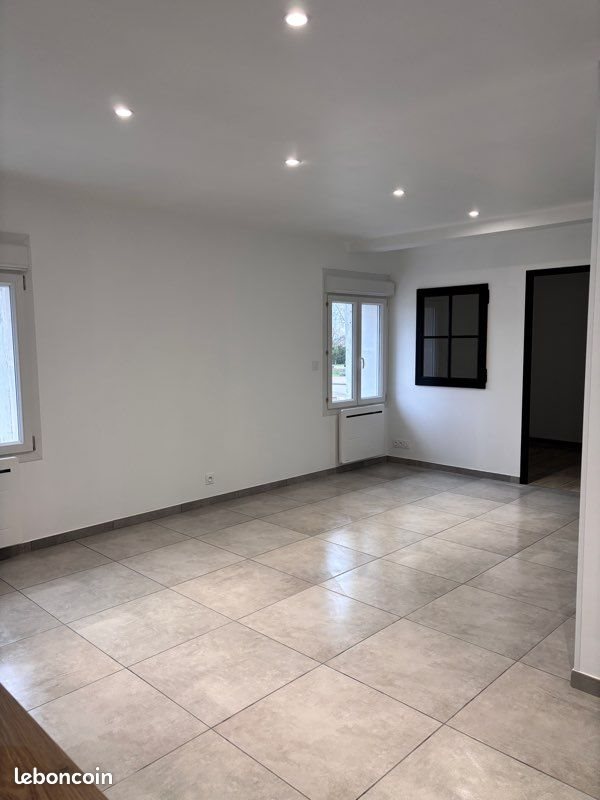 Appartement à louer, 50m², Tavaux