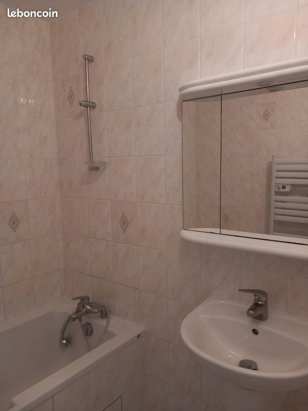 Appartement à louer, 65m², Frangy