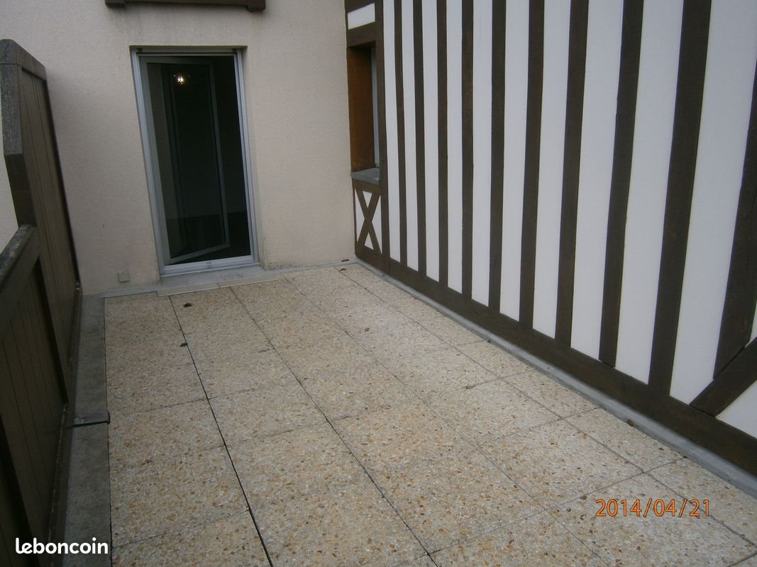 Appartement à louer, 17m², Pont-l'Evêque