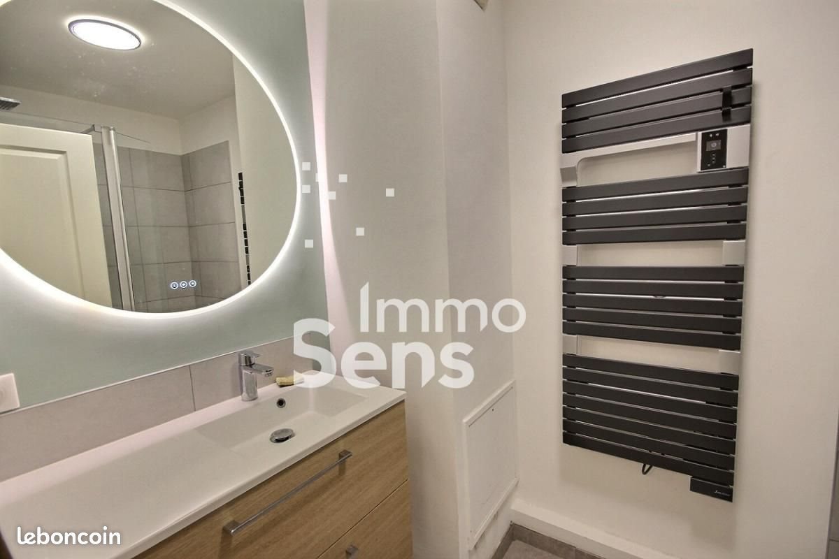 Appartement à louer, 31m², Lille