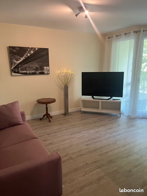 Appartement à louer, 40m², Elancourt