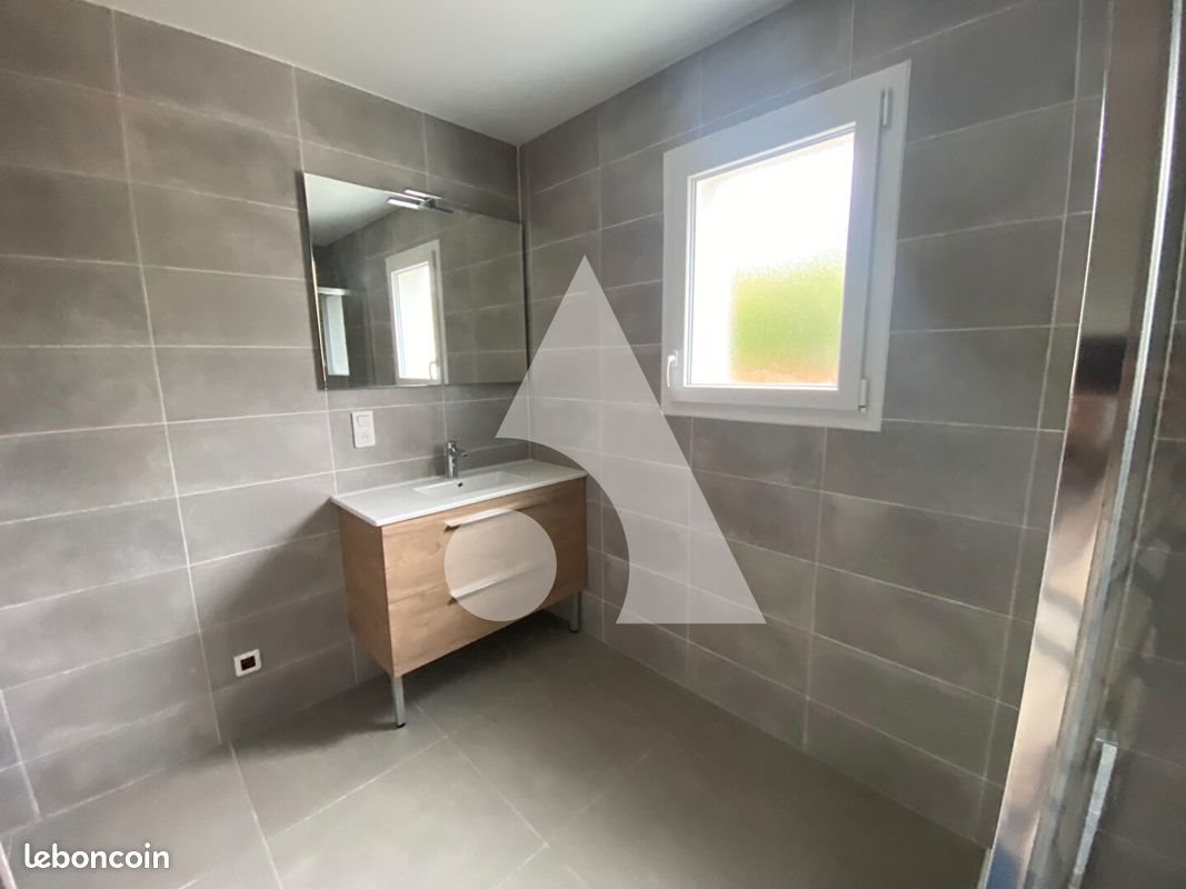 Appartement à louer, 78m², Dampierre-les-Bois