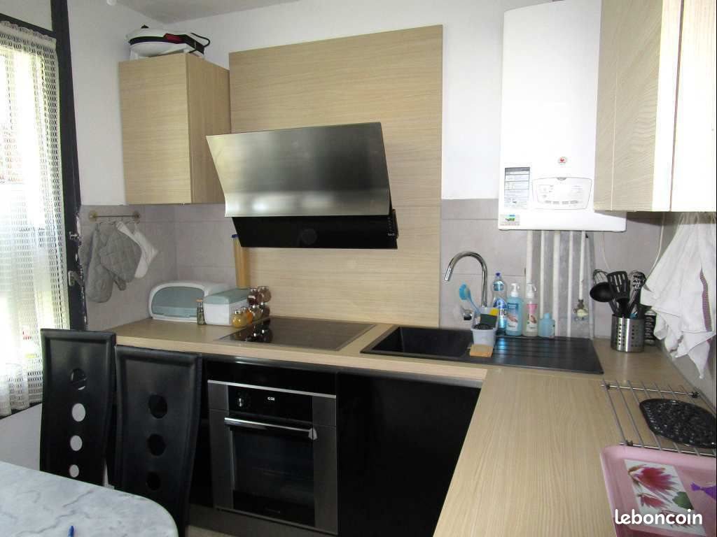 Appartement à louer, 70m², Nîmes