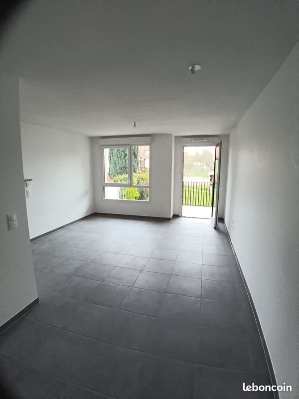 Appartement à louer, 44m², Seebach