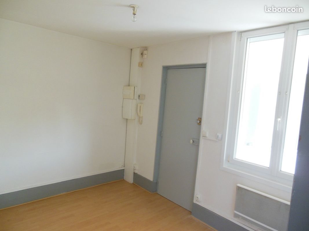 Appartement à louer, 37m², Albert