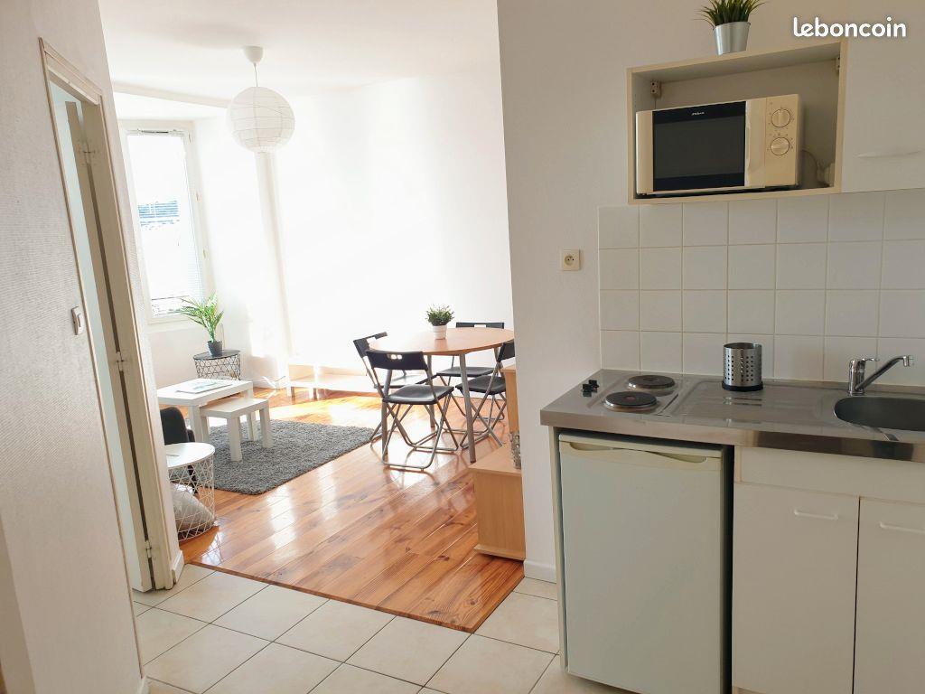 Appartement à louer, 33m², Saint-Etienne