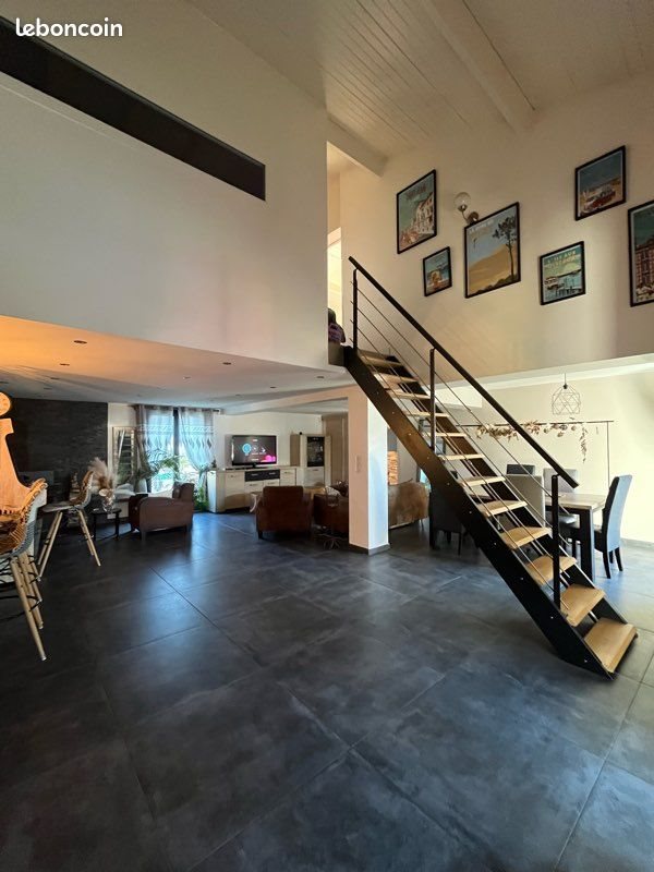 Maison à vendre, 170m², Sainte-Eulalie